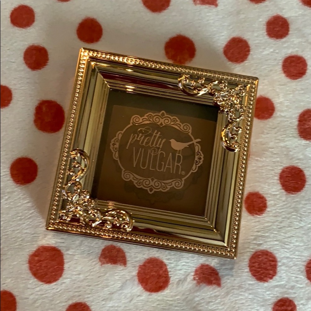 Pretty Bulgar Bronzed B Bronzer